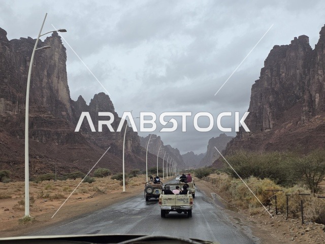 SUV Road Trip Through Tabuk Mountains Saudi Arabia