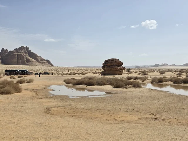 مناظر طبيعية وتشكيلات صخرية في العلا السعودية