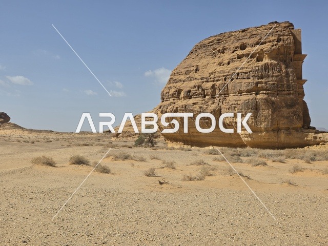 مقبرة نبطية قديمة في الحجر بالعلا السعودية