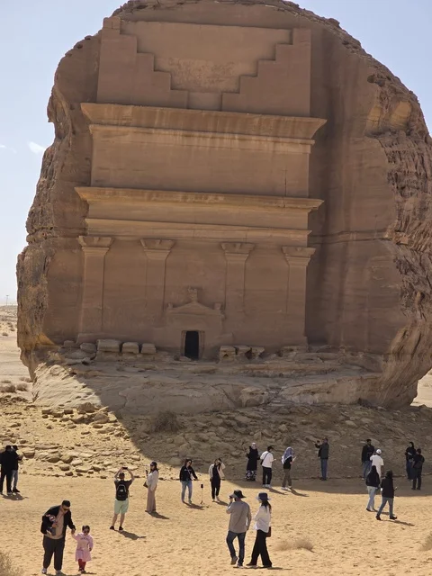 قصر الفريد في الحجر مدينة العلا السعودية