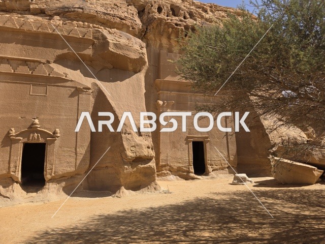 المقابر النبطية القديمة في العلا بالمملكة العربية السعودية