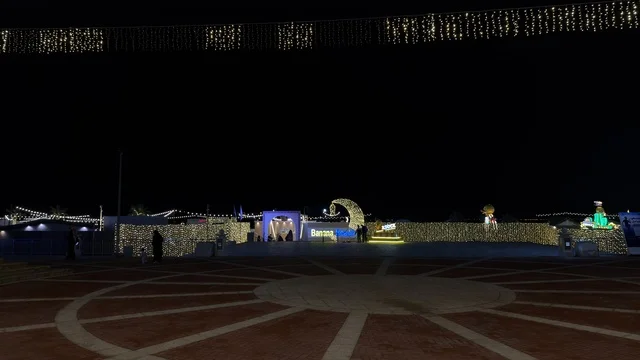 إضاءات وديكورات ليلية في بنانا بيتش الخبر