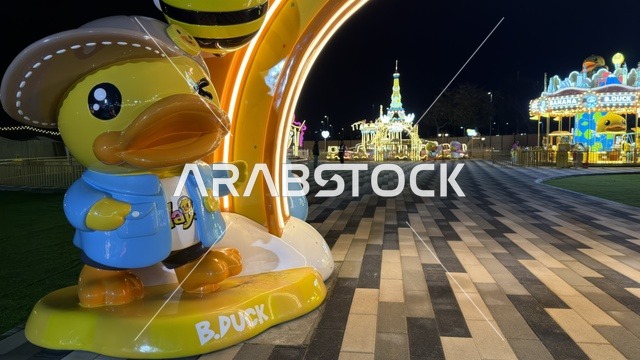 تمثال بي داك في مهرجان ليالي الخبر بنانا بيتش