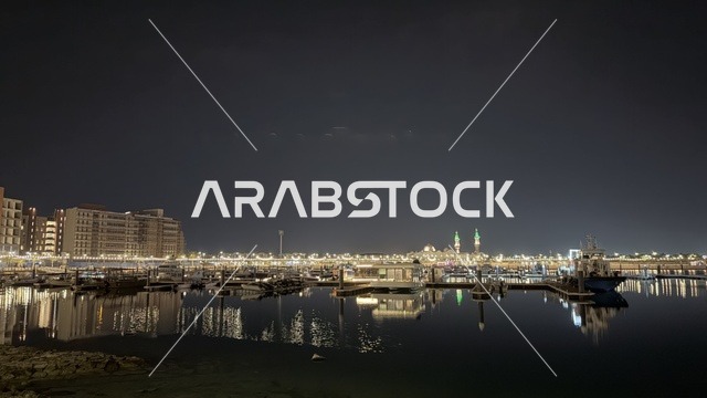 مرسى الجبيل ليلا انعكاس الأضواء في المنطقة الشرقية