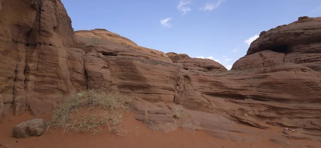 Tabuk Saudi Arabia Red Sandstone Mountains Landscape