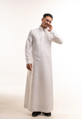 Saudi Man in White Thobe with Neck Pain