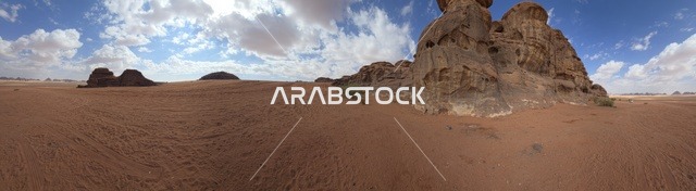 صحراء وجبال تبوك في السعودية مشهد بانورامي