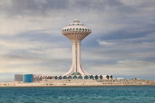 خزان مياه الخبر - شاطيء مدينة الخبر - معالم المنطقة الشرقية والدمام خزان مياه الخبر - شاطيء مدينة الخبر - معالم المنطقة الشرقية والدمام