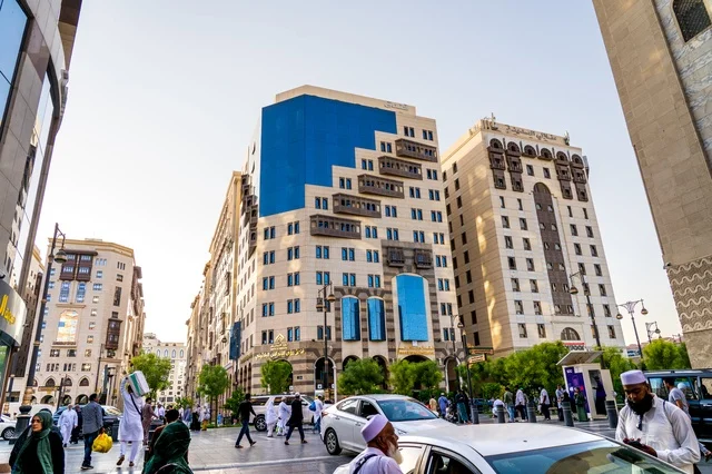 Medina City Hotels and Street View in Daylight