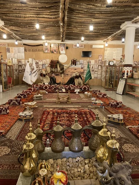 مجلس تراثي في متحف العقيلات ببريدة القصيم مجلس تراثي في متحف العقيلات ببريدة القصيم