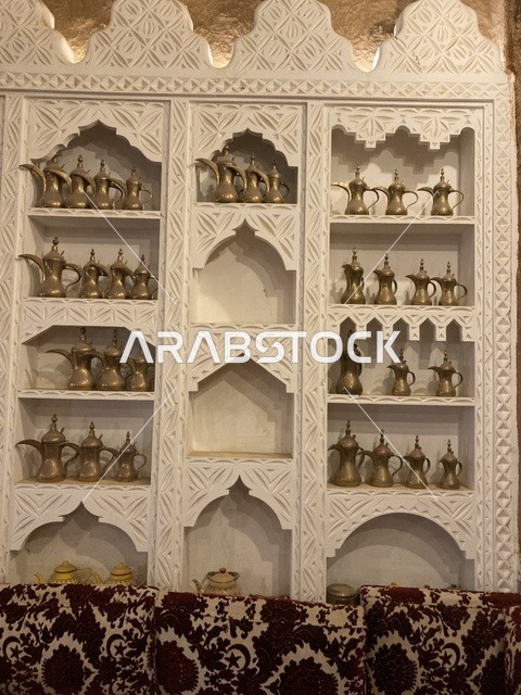 دلال القهوة العربية في متحف العقيلات ببريدة