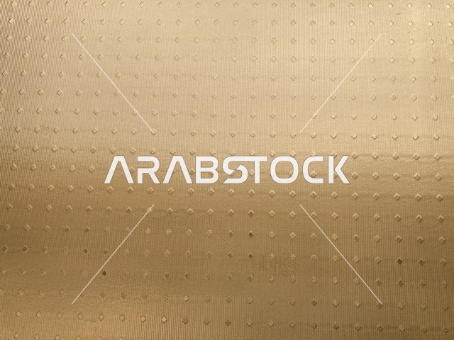 جدار بنقش ماسي في متحف العقيلات ببريدة القصيم