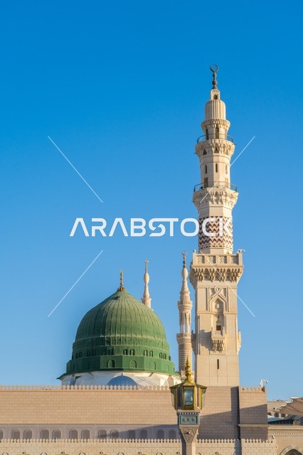 القبة الخضراء ومئذنة المسجد النبوي المدينة المنورة