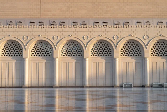 المسجد النبوي المدينة المنورة عمارة إسلامية وأقواس