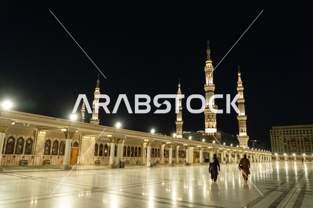 المسجد النبوي المدينة المنورة إضاءة ليلية