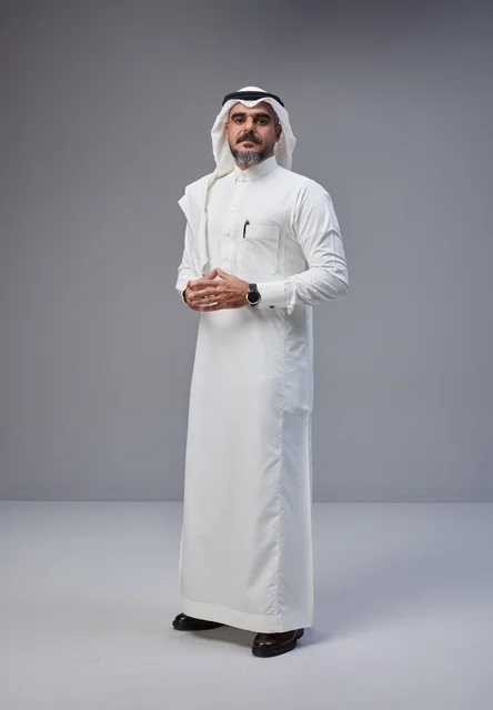Saudi Man in Traditional Thobe and Ghutra Studio Portrait