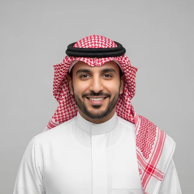 Smiling Saudi Man in Traditional National Attire
