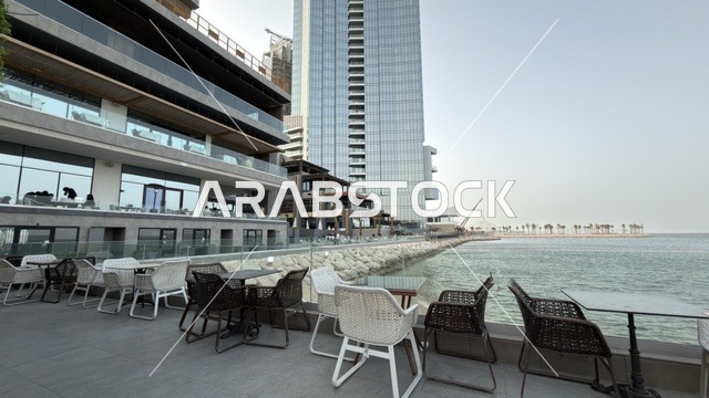 مجمع مطل الخبر الجلسات الخارجية والواجهة البحرية