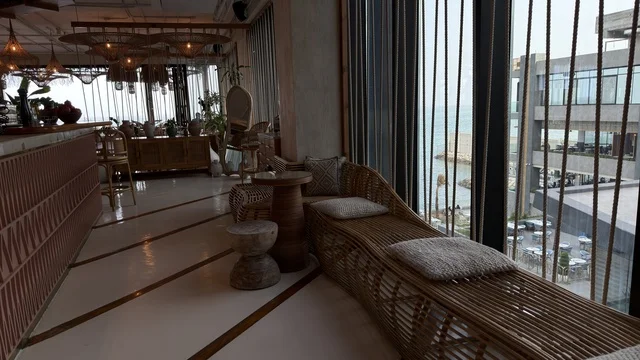 مجمع مطل الخبر التصميم الداخلي والإطلالة البحرية