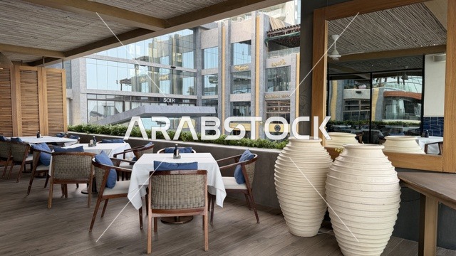 مطعم مانتو روز في مجمع مطل بالخبر