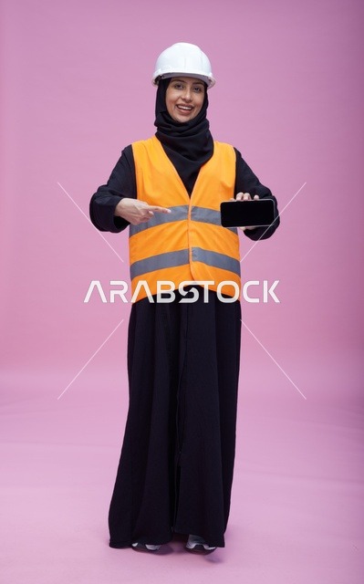 Saudi Female Engineer Showing Blank Smartphone Screen