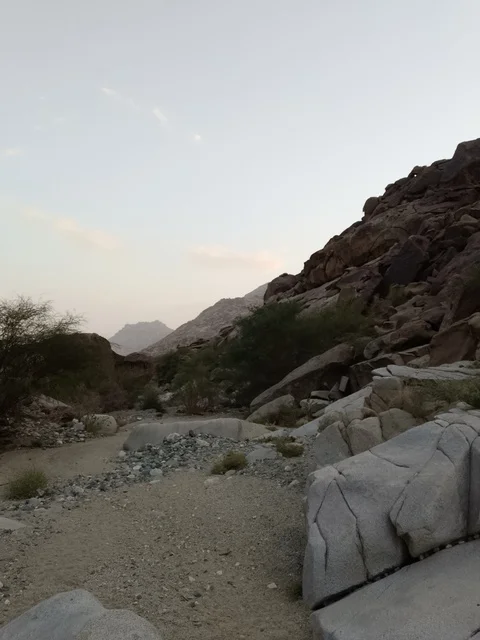 مناظر جبلية صخرية في الباحة بالمملكة العربية السعودية