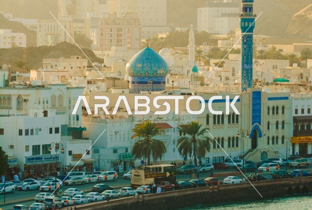 مسجد اللواتيا في كورنيش مطرح مسقط عمان وقت الغروب