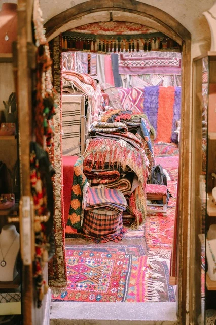 Traditional Omani Rug Shop Arched Doorway Interior