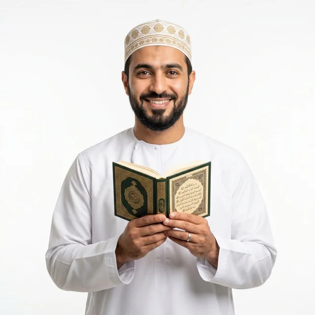رجل عماني يحمل المصحف الشريف خلفية بيضاء