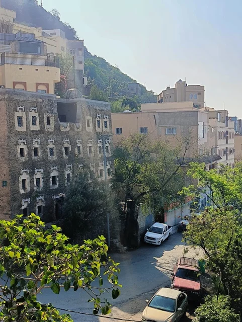 العمارة الحجرية التقليدية في جبال جازان السعودية العمارة الحجرية التقليدية في جبال جازان السعودية