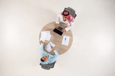 اجتماع فريق عمل سعودي من منظور علوي بالمكتب