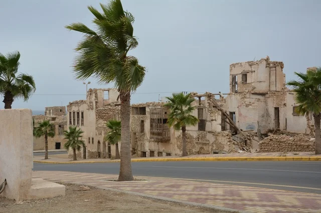 آثار العمارة الحجازية القديمة في مدينة الوجه بالسعودية آثار العمارة الحجازية القديمة في مدينة الوجه بالسعودية