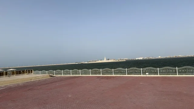 قرية الدولفين بالدمام والواجهة البحرية والخليج