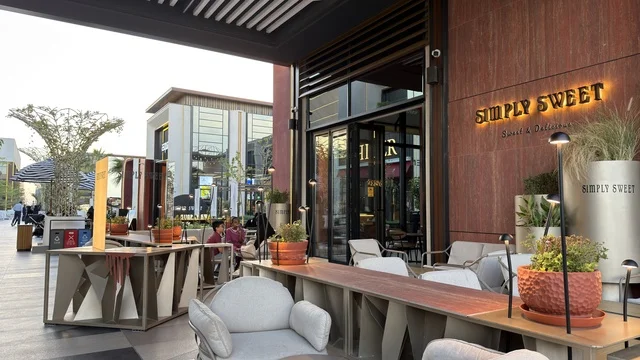 Outdoor Cafe Seating at Sea Front Qatif Modern Architecture