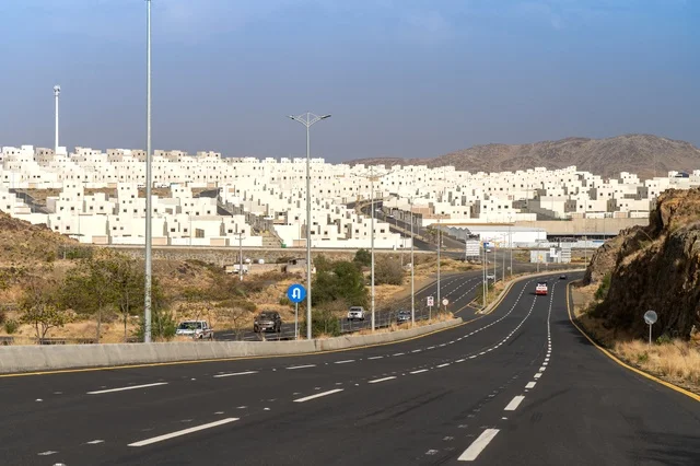 Highway and Residential Housing Project in Saudi Arabia Highway and Residential Housing Project in Saudi Arabia