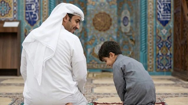 صلاة العيد في المسجد الكبير بالكويت بالزي الوطني