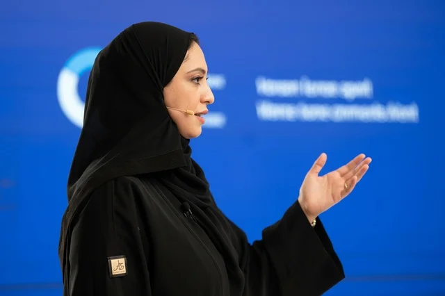 Emirati Businesswoman Speaking at Professional Conference