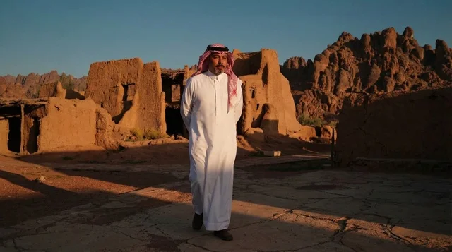 Saudi Man in Traditional Thobe at Heritage Village