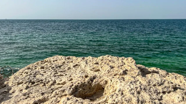 إطلالة بحرية من جزيرة جسر الملك فهد بالخبر