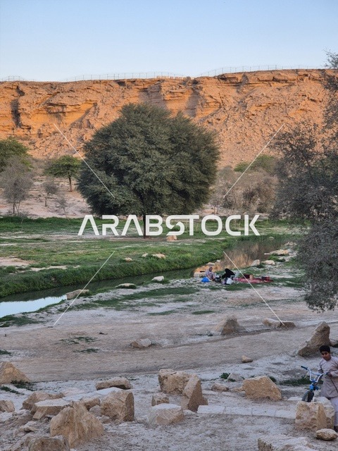 وادي حنيفة الرياض مناظر طبيعية ومجرى مائي