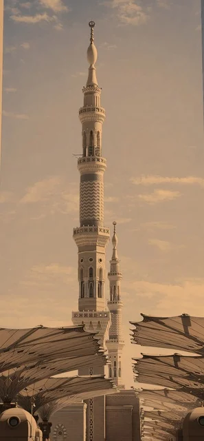 مآذن المسجد النبوي الشريف في المدينة المنورة