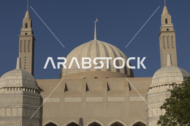 تفاصيل قبة ومآذن جامع السلطان قابوس في نزوى عمان