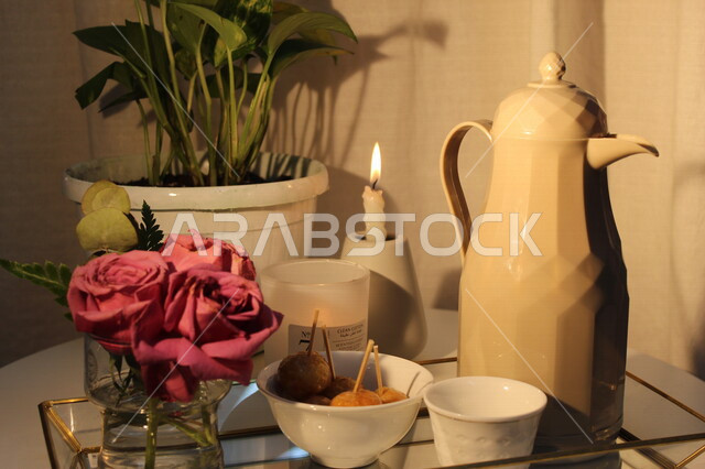 صورة لدلة قهوة ، مشروبات ساخنة ، القهوة ، مشروب القهوة الساخن ، أفكار للتزيين ، ضيافة وإستقبال ، فن التصوير بشكل إحترافي ، ضيافة رمضانية