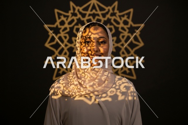 امرأة عربية بالحجاب مع نمط إسلامي مضيء
