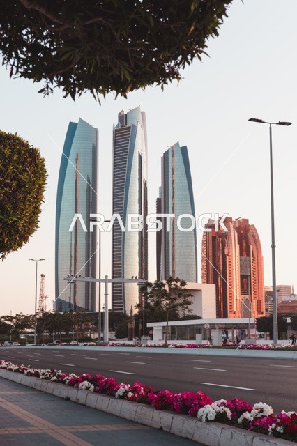 أبراج الاتحاد كورنيش أبوظبي من الشارع