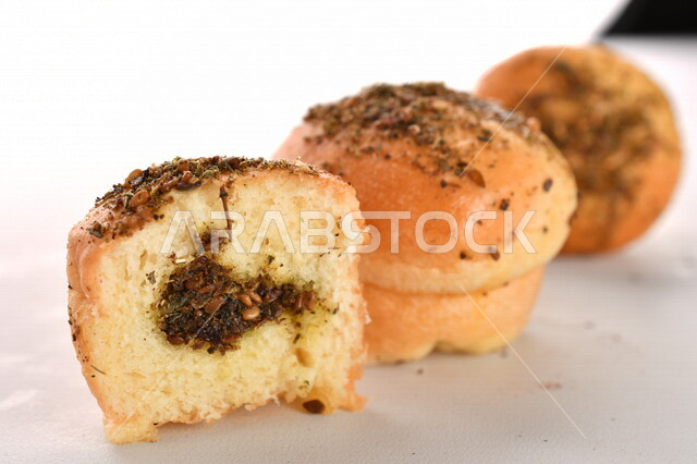 Variety of Delicious Hot Bakery, Fresh Popular Bakery, Bakery and Pastry, Stuffed Hollow Cake Discs, Delicious Food, White Background