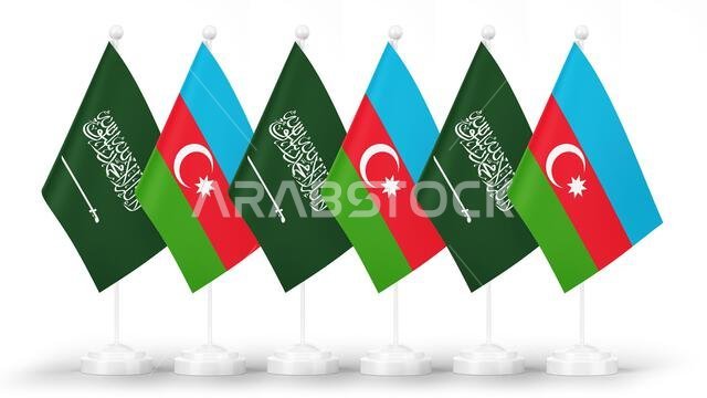 أعلام دولتي أذربيجان والمملكة العربية السعودية، معزولة على خلفية بيضاء. مفهوم الاجتماعات والفعاليات والقمم الرسمية على المستوى الحكومي.