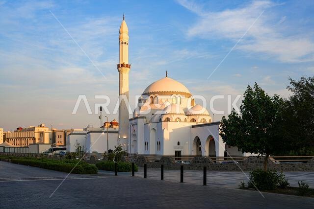 مسجد الجمعة في المدينة المنورة، المملكة العربية السعودية مسجد الجمعة في المدينة المنورة، المملكة العربية السعودية
