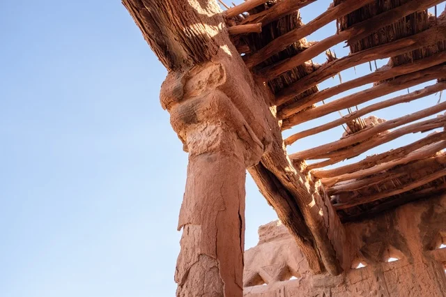 Traditional Saudi Clay Pillar and Wooden Roof Detail