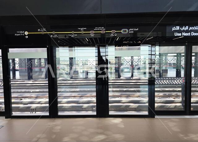 محطة مطار مترو الرياض في الرياض، المملكة العربية السعودية.